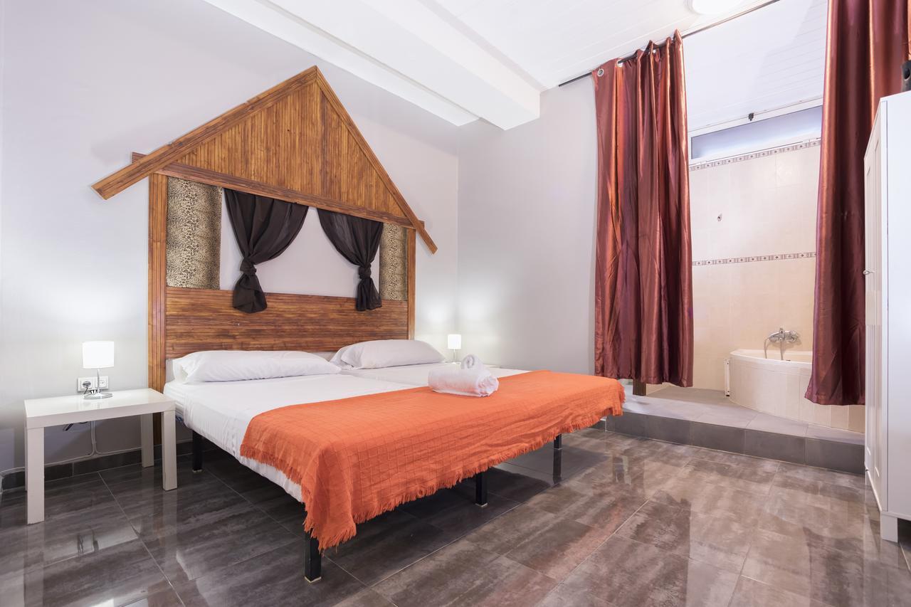 Hostal Ciudad Jardin Málaga Dış mekan fotoğraf