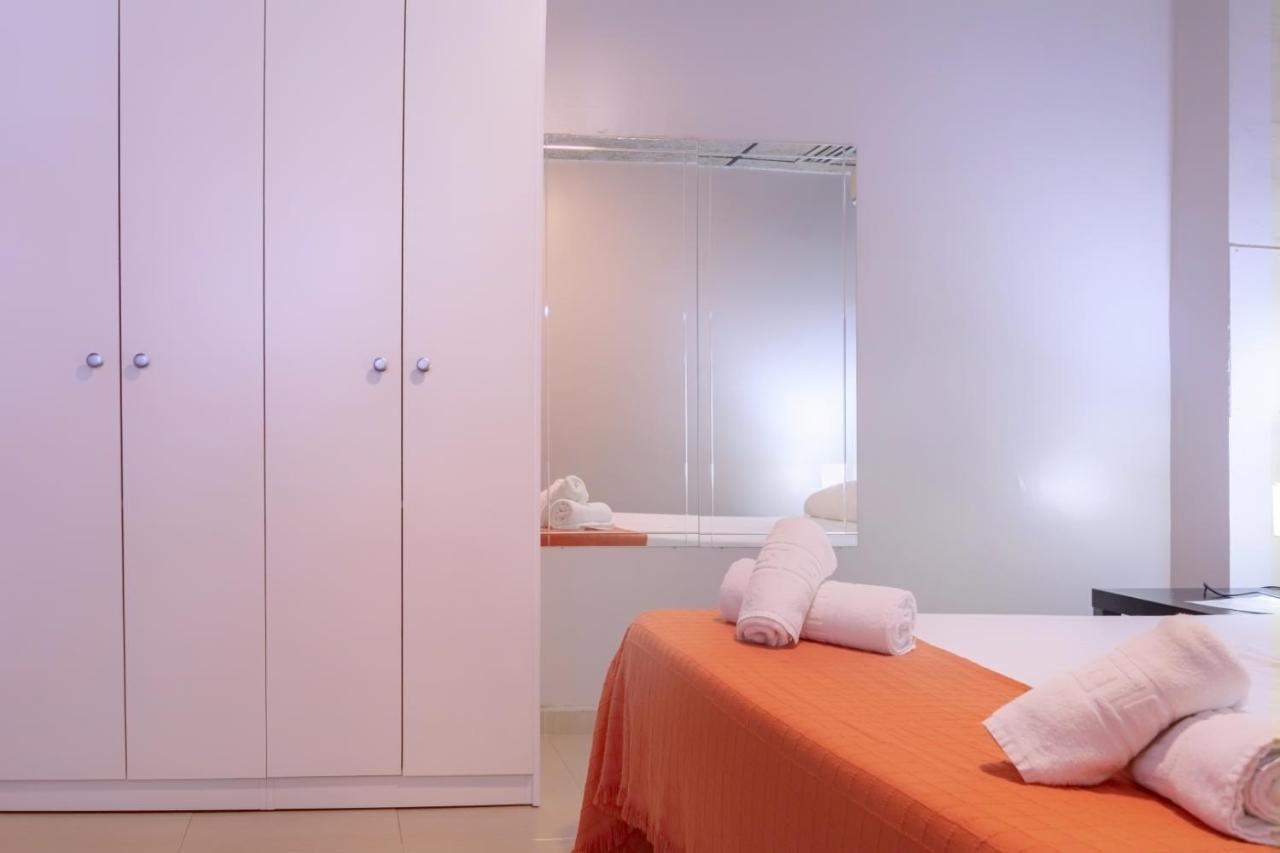 Hostal Ciudad Jardin Málaga Dış mekan fotoğraf