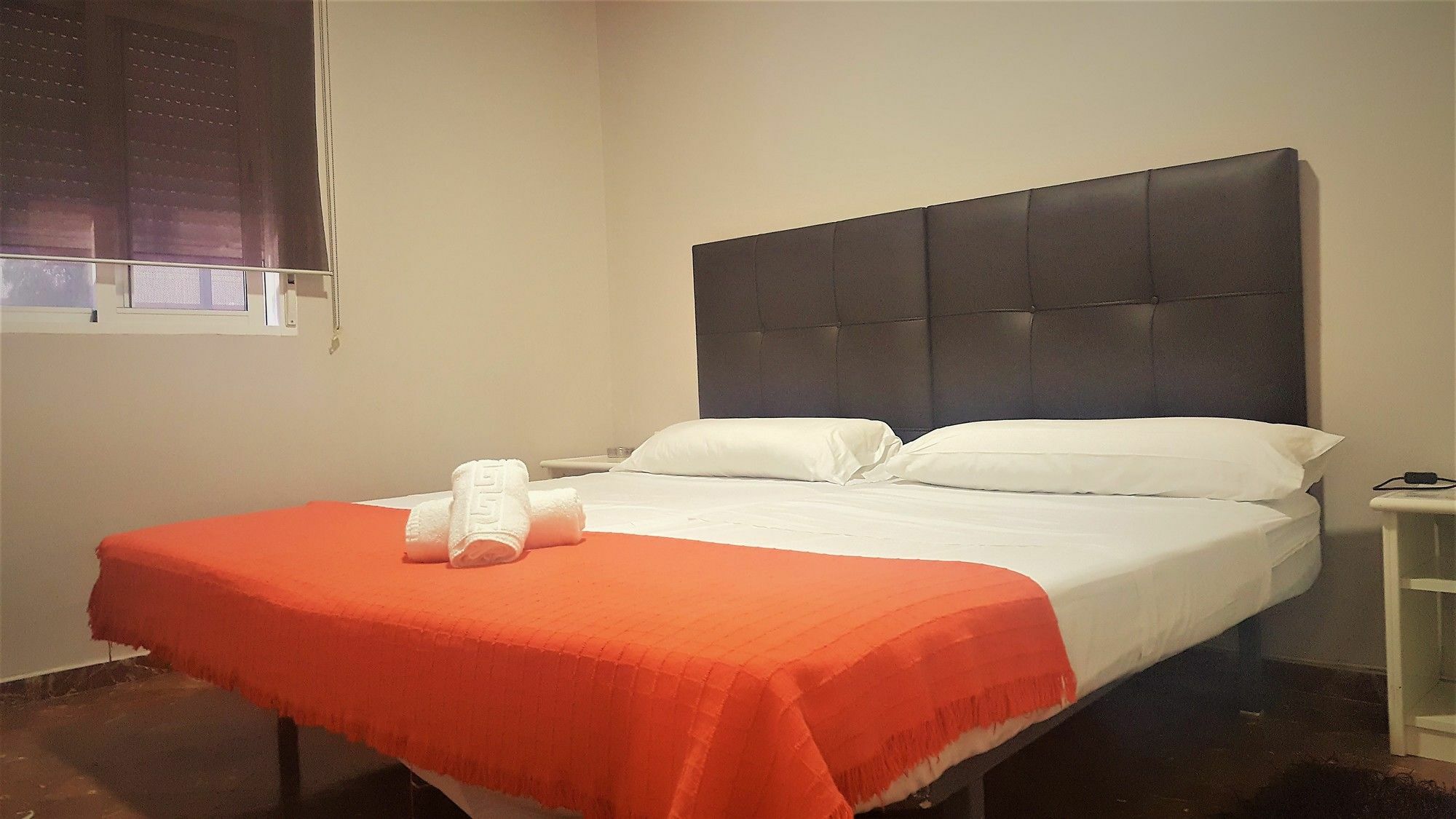 Hostal Ciudad Jardin Málaga Dış mekan fotoğraf