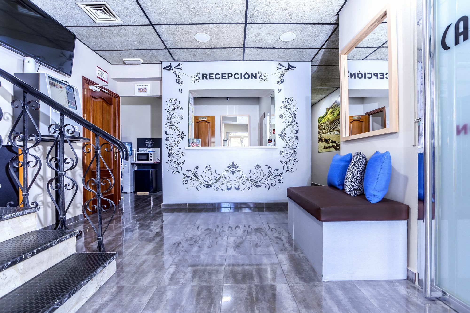 Hostal Ciudad Jardin Málaga Dış mekan fotoğraf