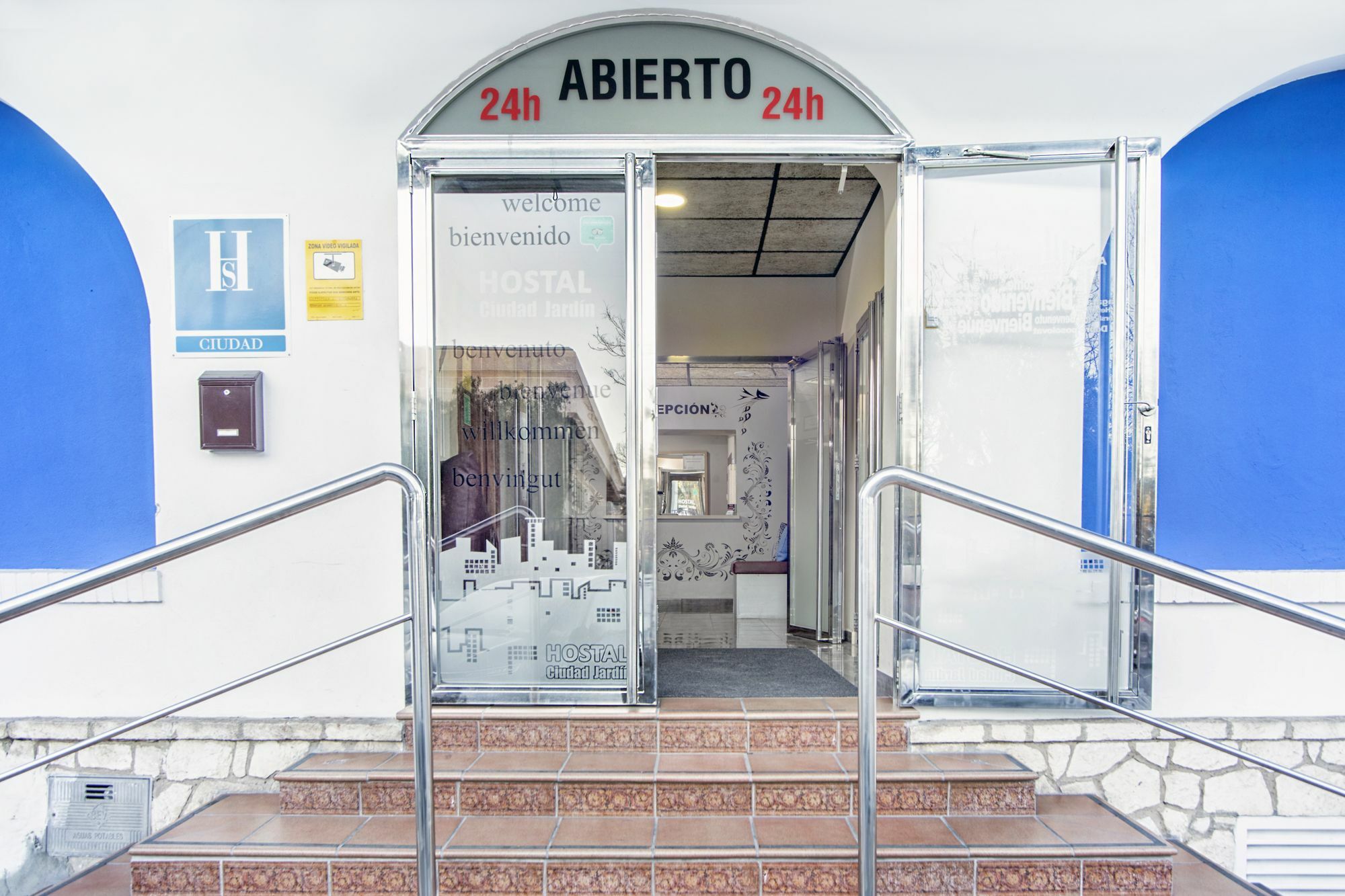 Hostal Ciudad Jardin Málaga Dış mekan fotoğraf