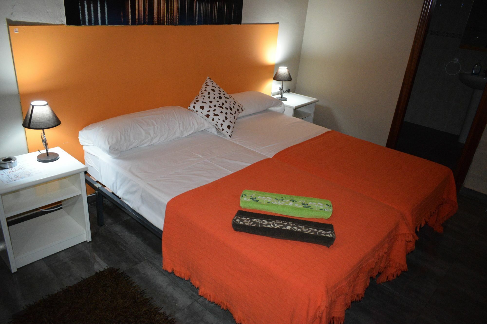 Hostal Ciudad Jardin Málaga Dış mekan fotoğraf