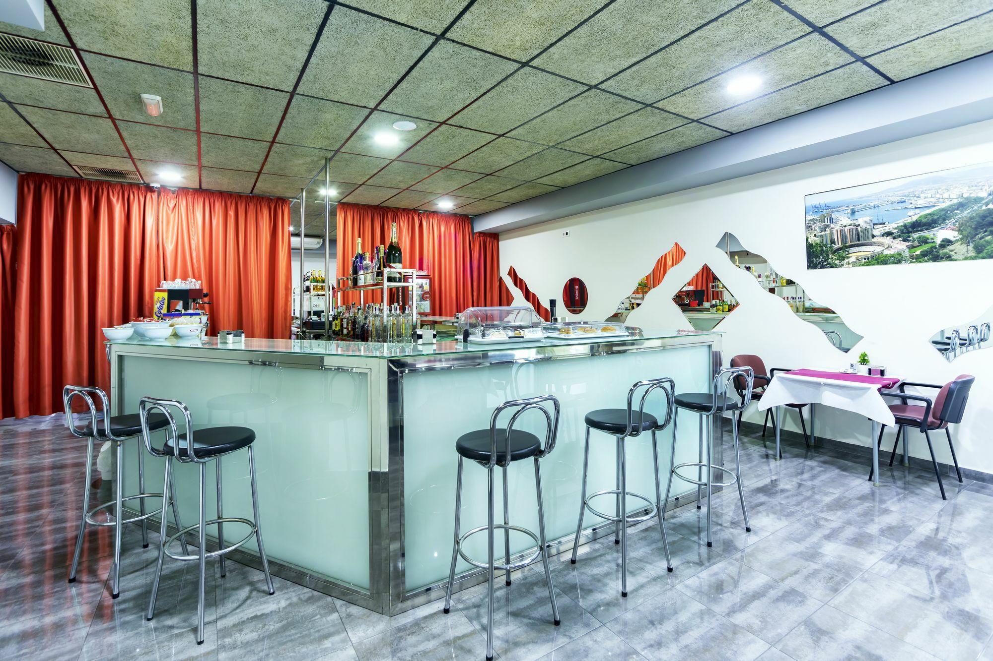 Hostal Ciudad Jardin Málaga Dış mekan fotoğraf